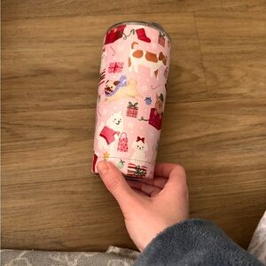 *NEW WITH TAGS* CLEMENTINE 20 oz double wall insulated tumbler. Pink with dogs